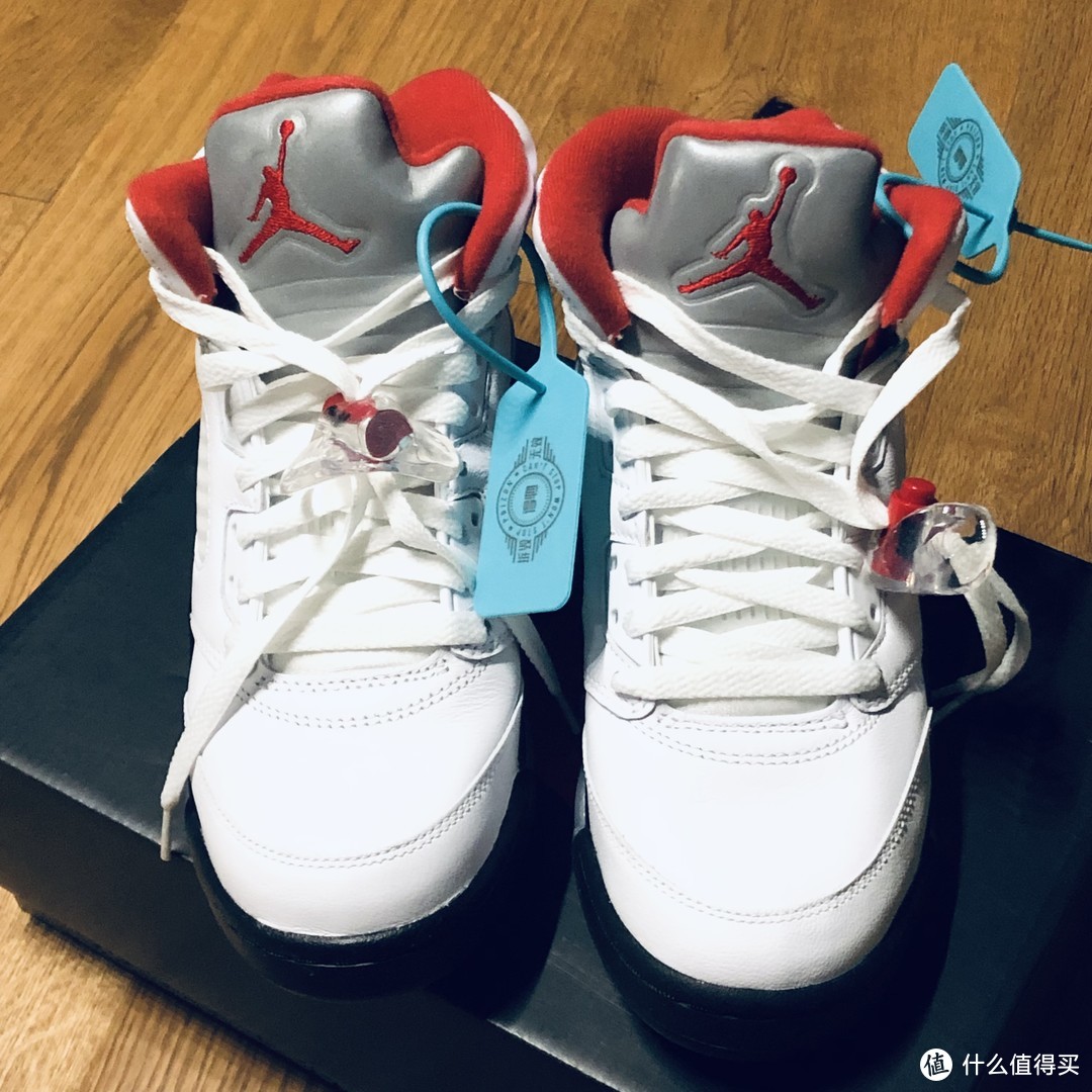 土星人久违的青春情怀|AJ5 Retro “Fire Red” GS流川枫