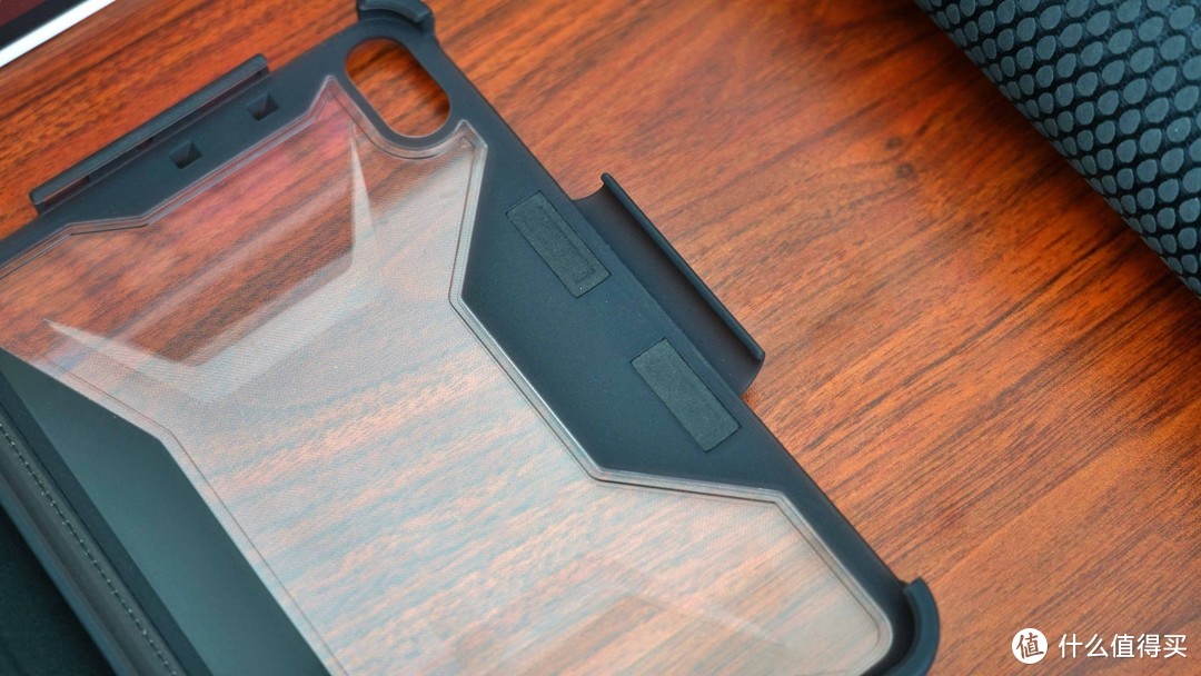 iPad mini6 也能玩硬汉风： 城市装甲风格UAG平板保护套分享