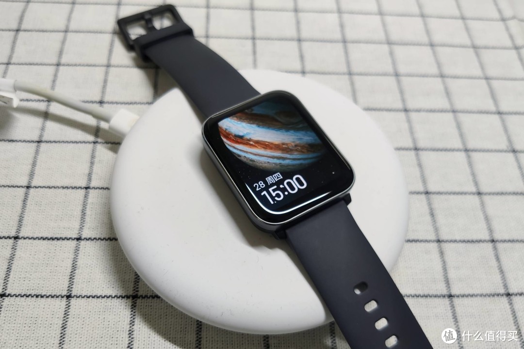 黑加回归之作，AMOLED大屏手表，多重个性表盘，超长续航