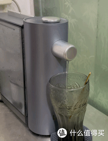 冬日里口中的小温暖-Laica莱卡台式直饮即热饮水机