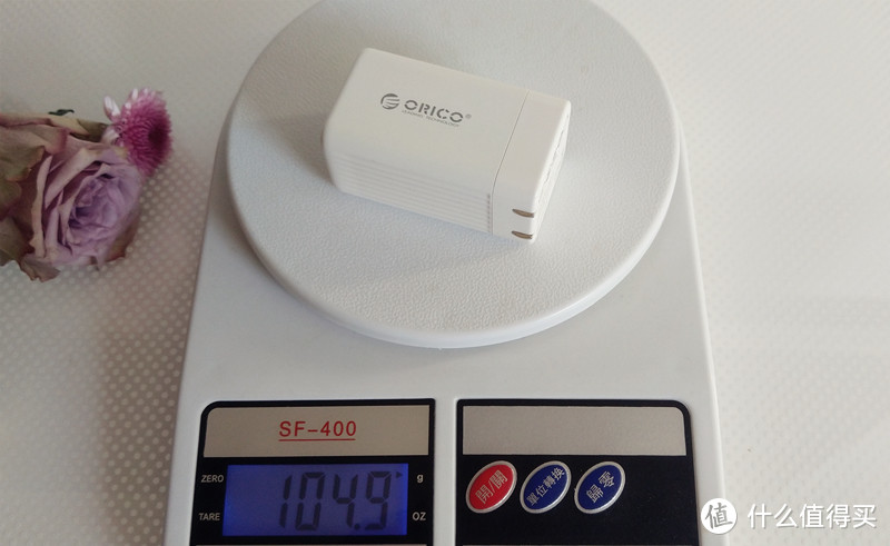 解决你的“电荒”，ORICO 65W氮化镓3口充电器
