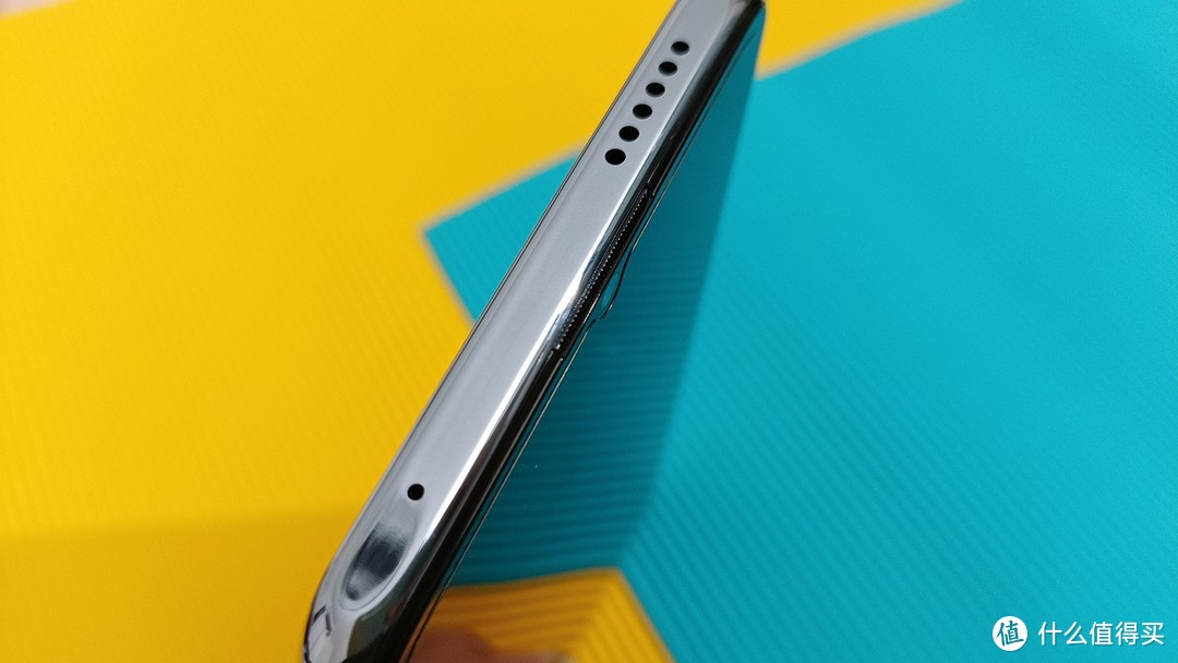 荣耀X30 Max首发测评：新一代巨屏手机，大屏大观感