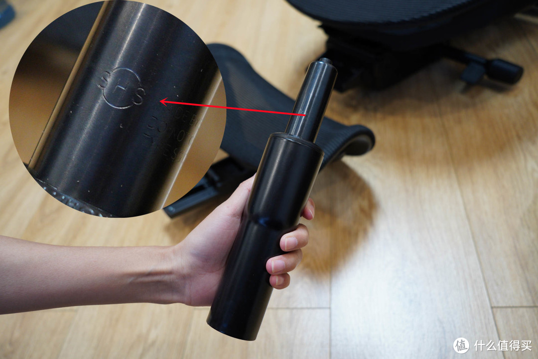 不做“身残志坚”的打工人,你真的需要一把舒适的人体工学椅!