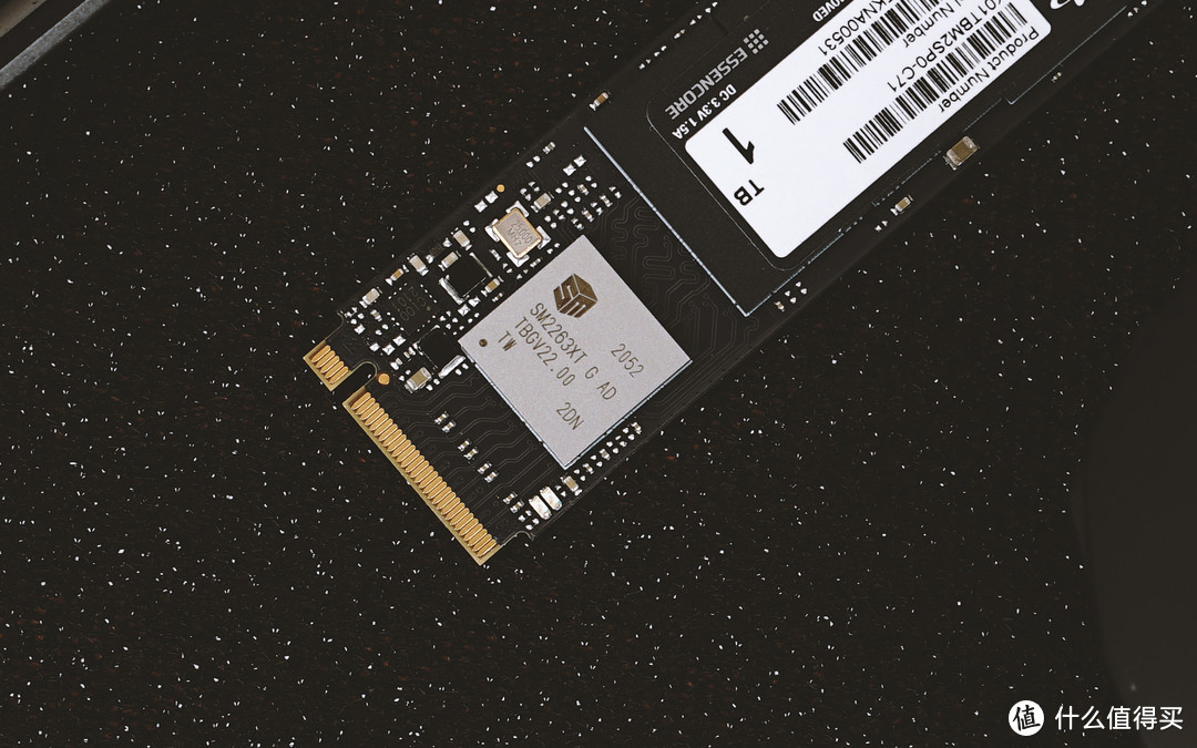 科赋 CRAS C710 M.2 NVMe 1TB固态硬盘测评！大容量平价新选择！