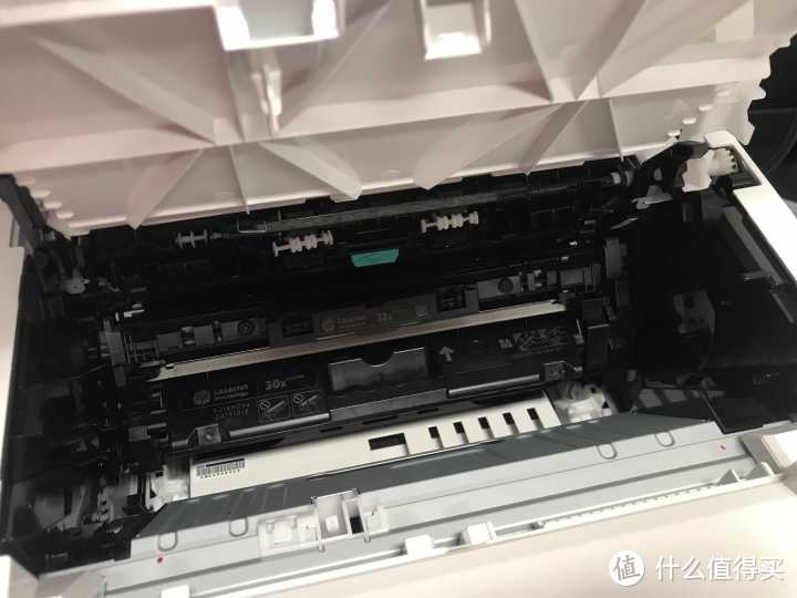 HP LaserJet Pro M203dn黑白激光打印机开箱测评