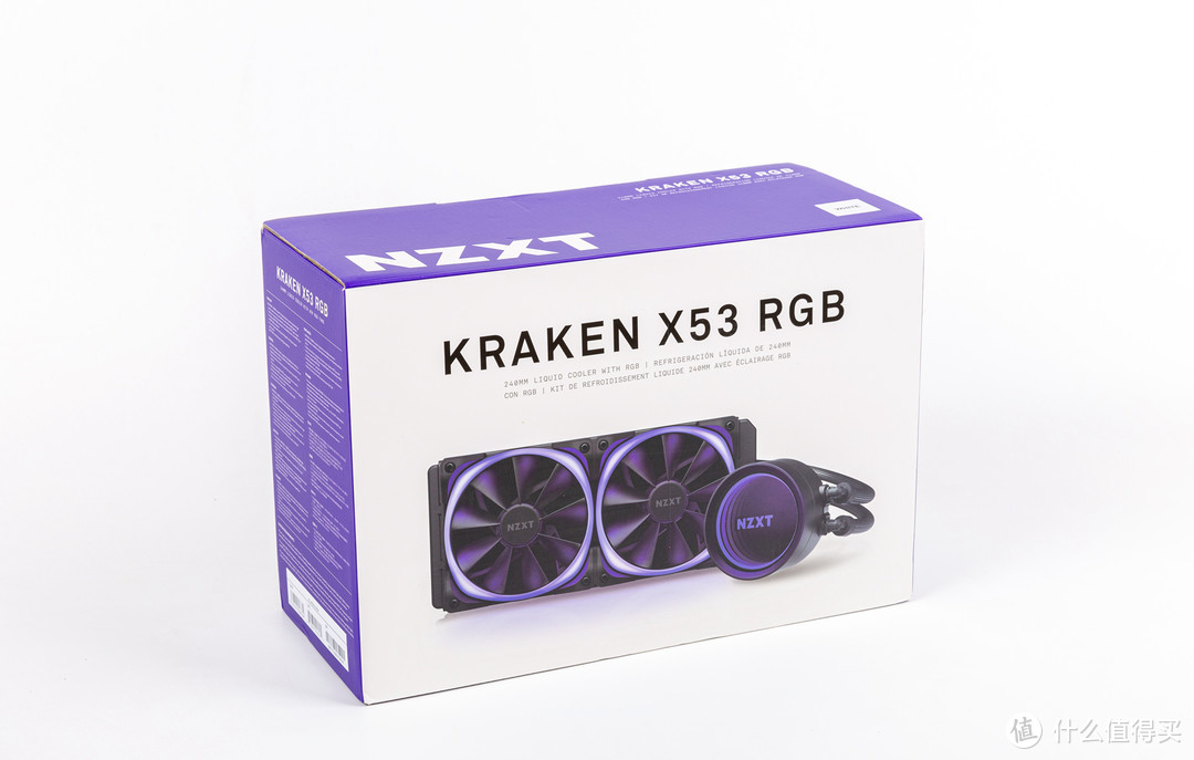 恩杰刚刚推出的全新白色Kraken X系列，对RGB冷头的镜面循环LED灯圈增大了尺寸，当然也保持原有一样的性能，ASETEK GEN7水泵，恩杰CAM软件控制
