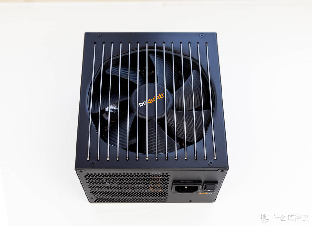 静音高效的高品质电源德商必酷STRAIGHT POWER 11 1000W PLATINUM