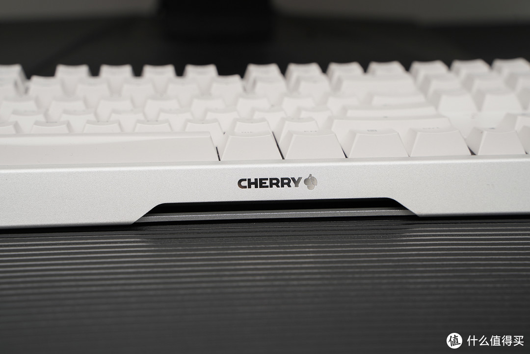 让游戏摆脱有线的烦恼 CHERRY MX 3.0S Wireless初体验