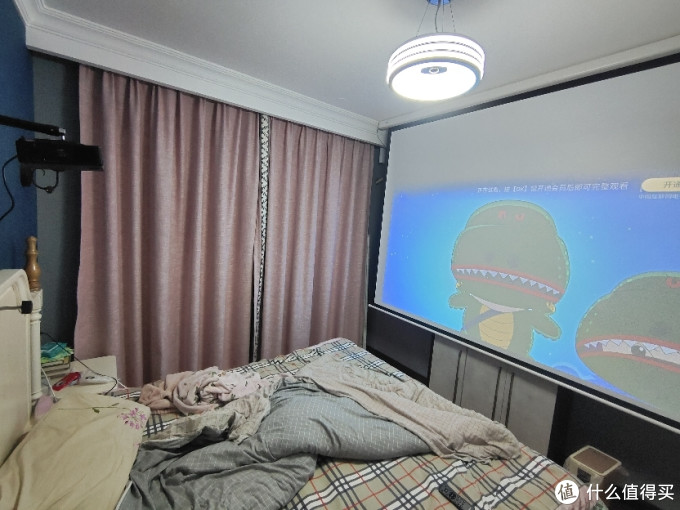 爱普生ef-10投影仪 使用心得 卧室安装案例