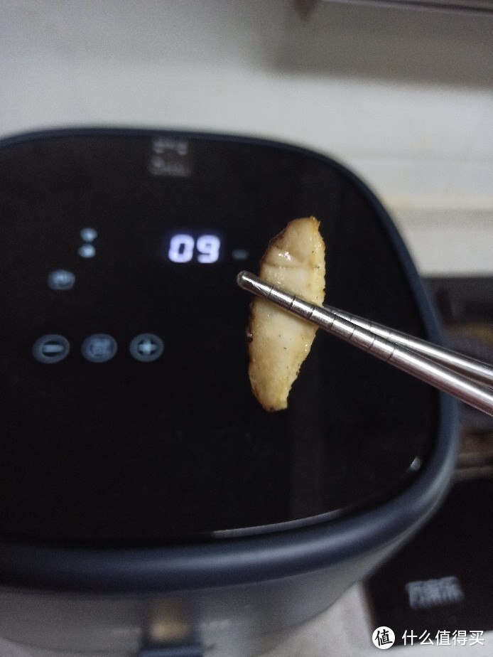 用空气炸锅制作的比较成功的香菇脆