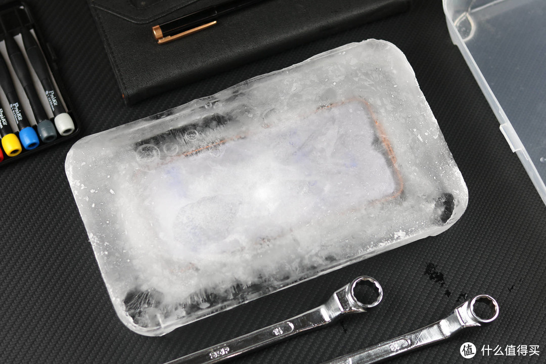 冰箱冻一夜也能用，AGM G1 Pro三防5G智能手机评测，搭载热成像功能