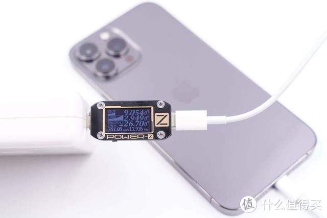 iPhone 13 Pro max支持27W快充，推荐购买30W充电器