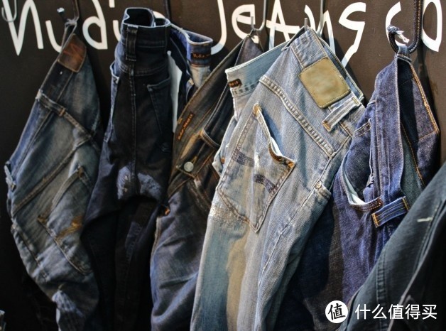 原牛入门Nudie Jeans，100%有机棉制成，优秀剪裁与漂亮落色并存