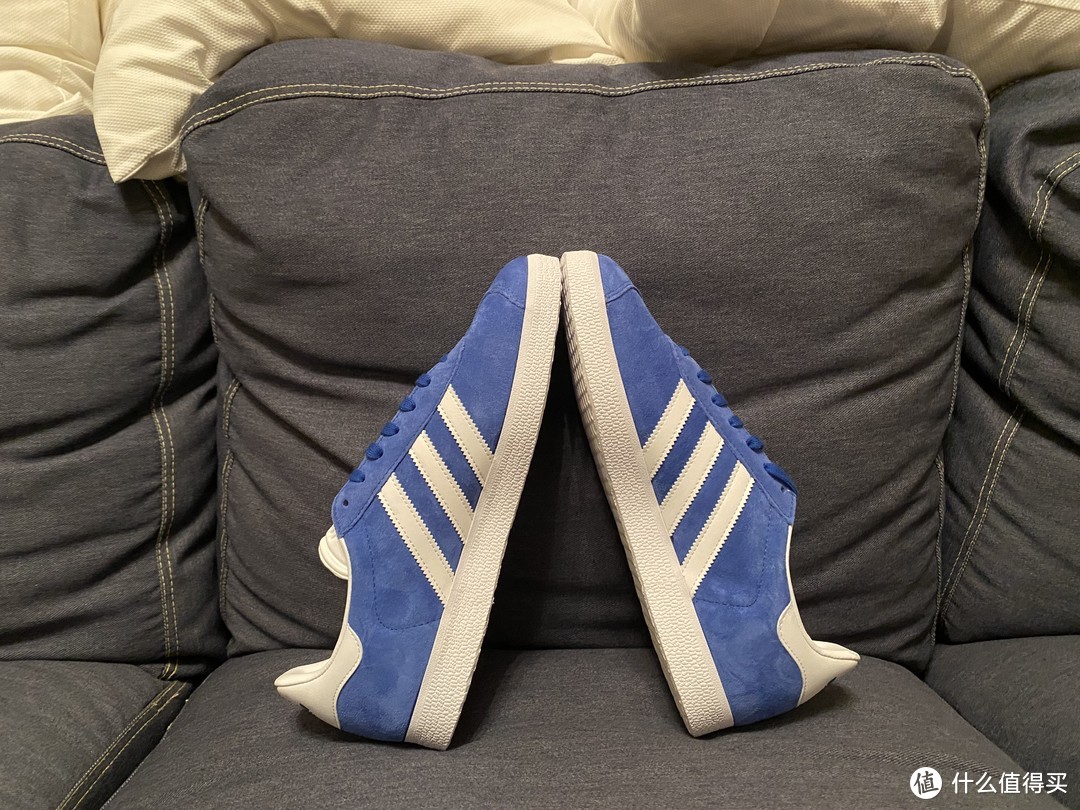 三叶草经典鞋adidas originals GAZELLE