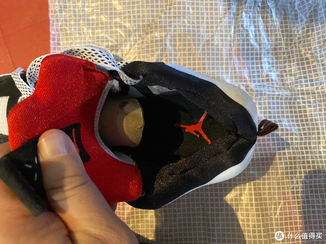 给孩子的礼物：NIKE 耐克 Air Jordan XXXV DNA 炫彩熊猫鞋