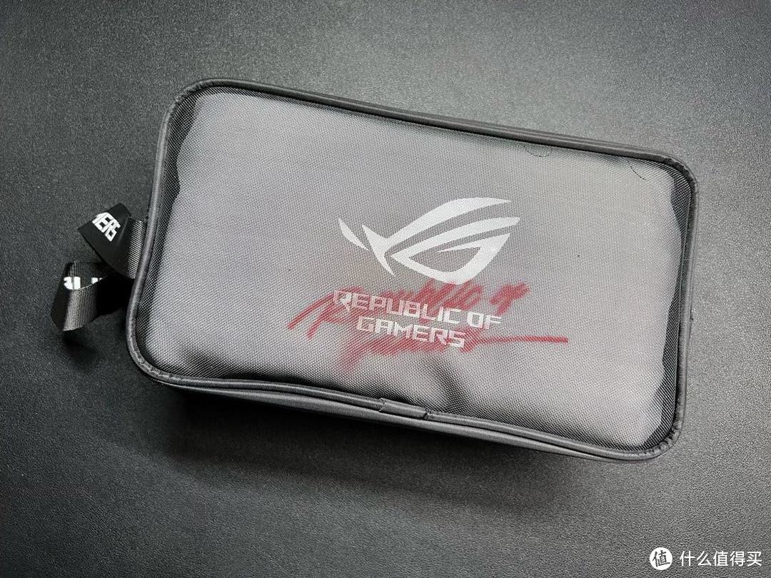 毛巾也要带信仰——华硕（ASUS）玩家国度 ROG长绒棉毛巾套装