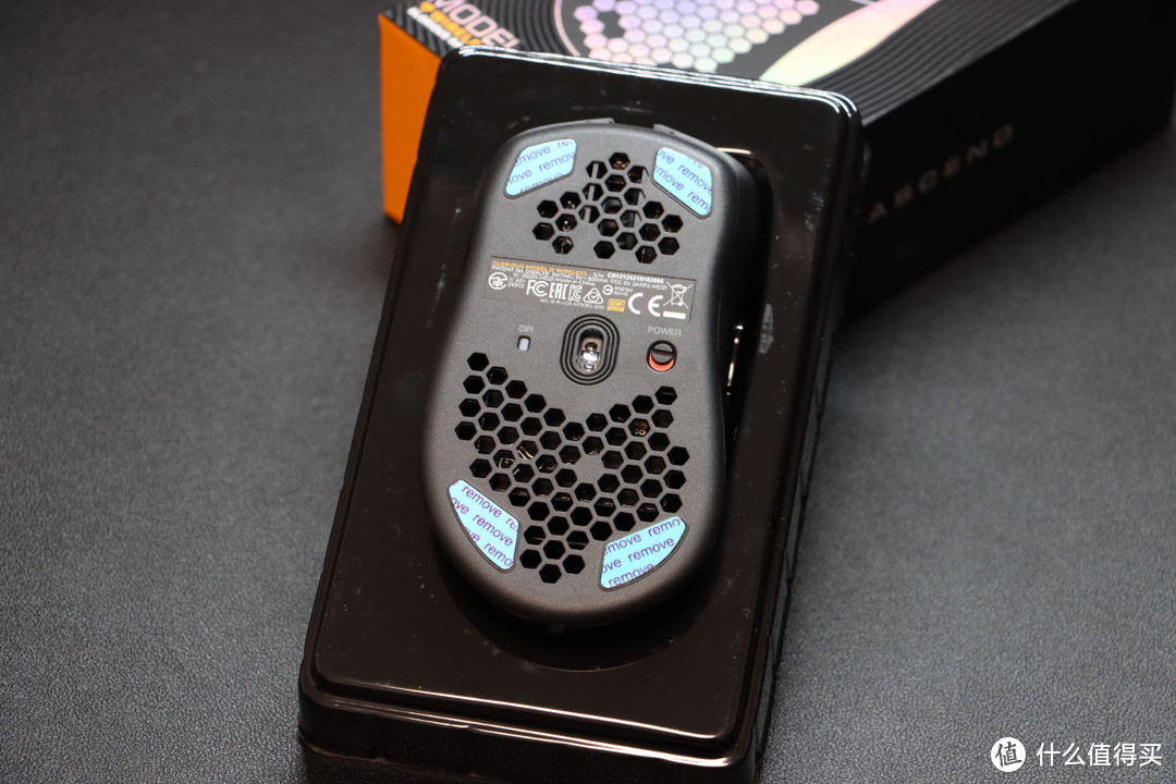 Glorious Model D Wireless无线双模鼠标开箱评测
