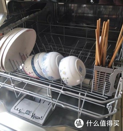 洗碗机真的有用吗？这篇深度测评回答你！