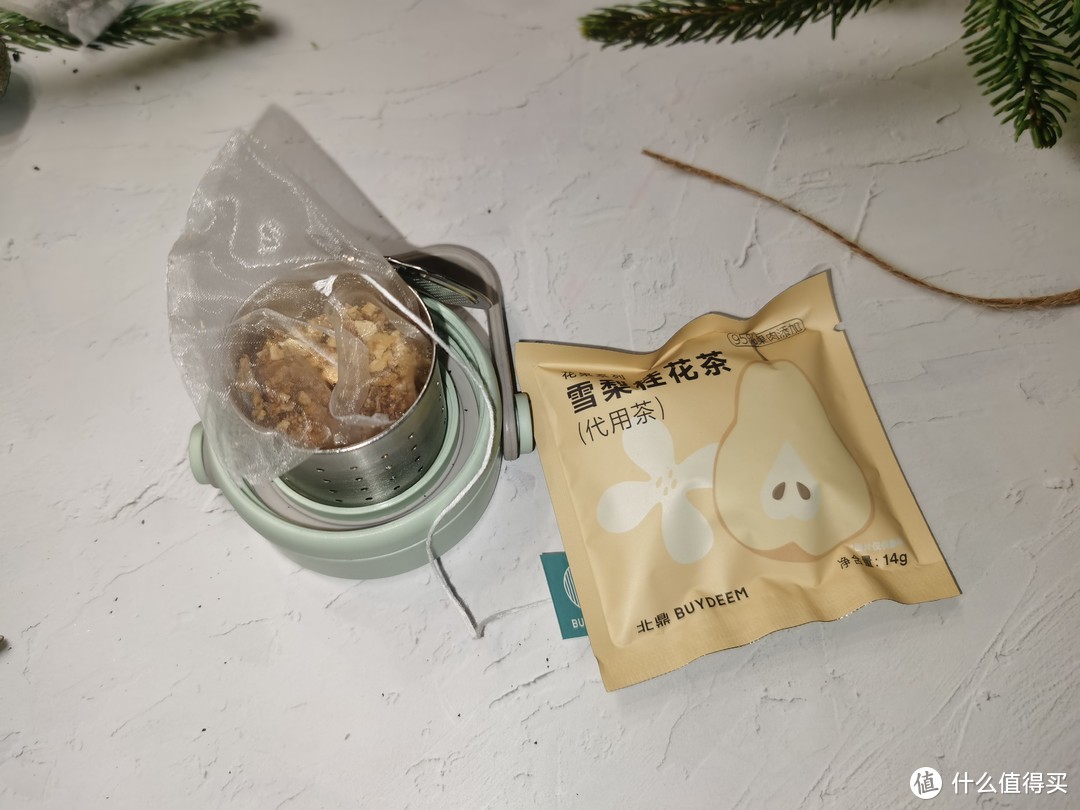 北鼎BUYDEEM 泡茶保温杯，原来有这样的方便泡茶的高颜值保温杯