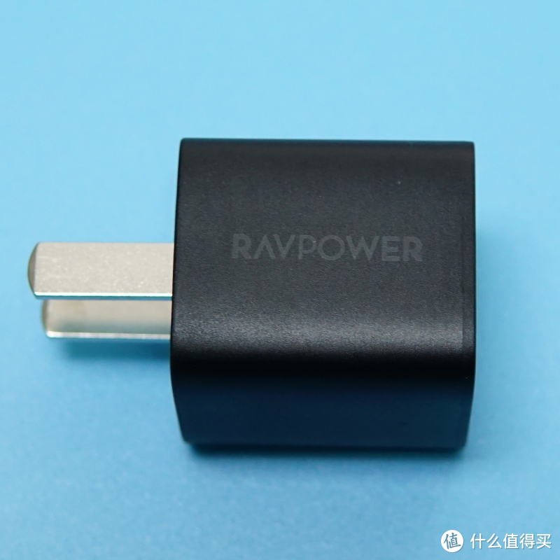 iPhone13充电好伴侣——ravpower RP-PC164快充头评测