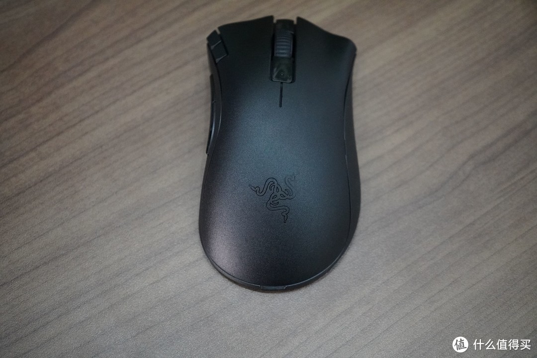 续航超长、高性价比——雷蛇 Razer 炼狱蝰蛇V2 X极速版无线鼠标上手