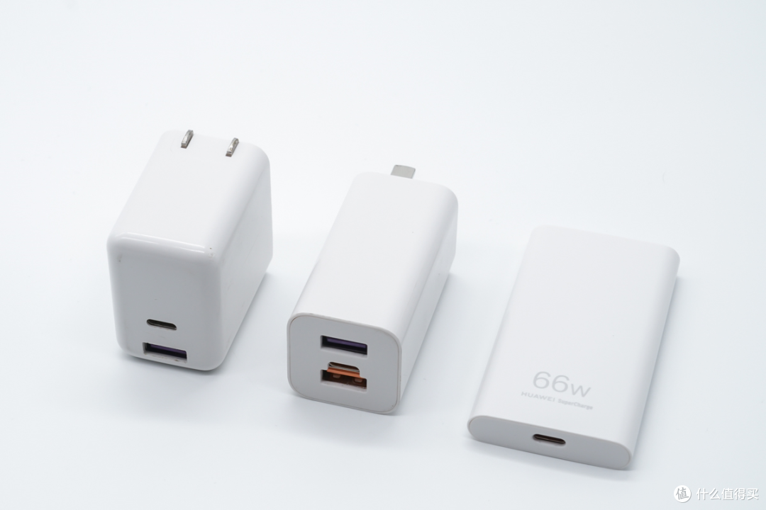 华为创新性氮化镓快充测评：超薄设计，66W快充兼容40W PD