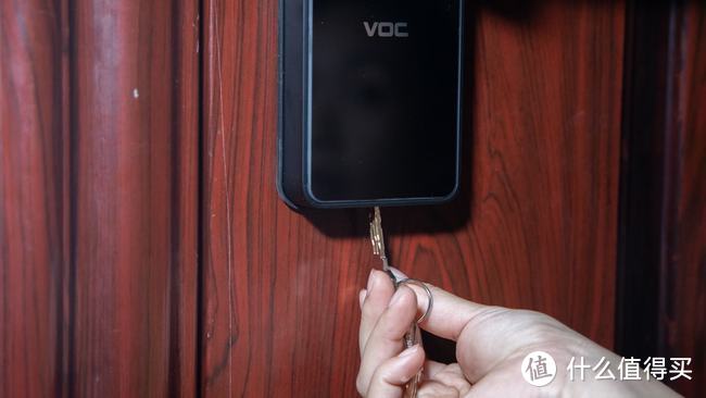 荣耀亲选VOC智能门锁X6，邻居直呼很值，也要装一个
