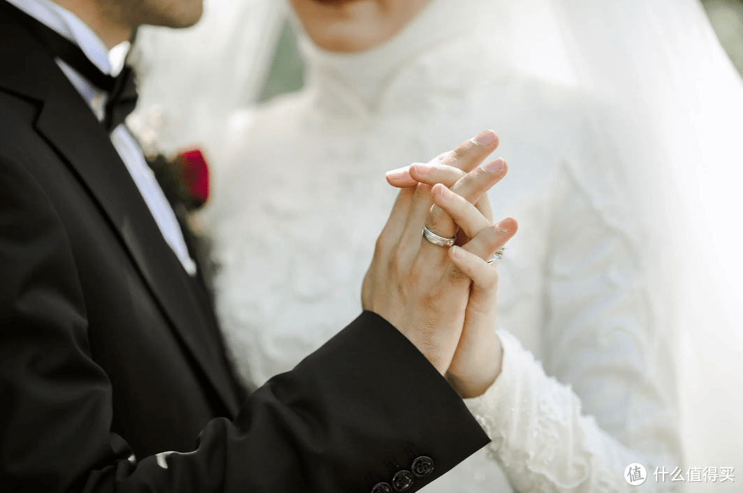 婚戒攻略：这几种结婚钻戒不能买！！ 