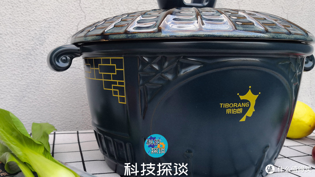 以为只能煎炖炒煮，其实帝伯朗5D陶瓷锅还是一件艺术品，够品位