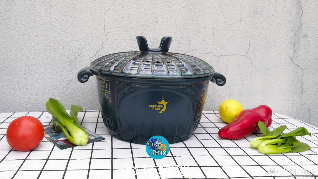 以为只能煎炖炒煮，其实帝伯朗5D陶瓷锅还是一件艺术品，够品位