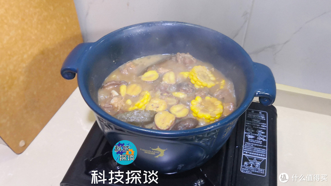 以为只能煎炖炒煮，其实帝伯朗5D陶瓷锅还是一件艺术品，够品位