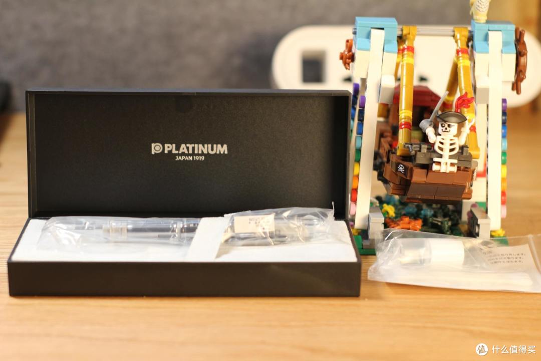 再也不怕摔坏笔头创新型钢笔白金curidas按动钢笔