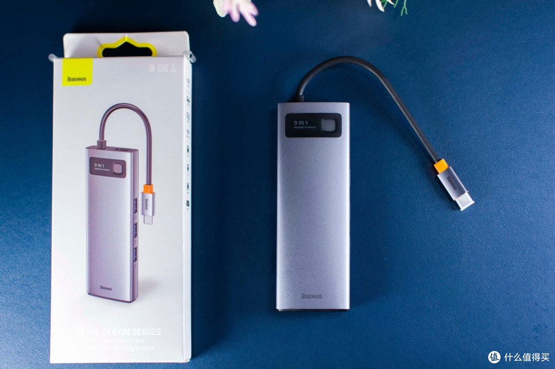 手机平板都适用,解决扩展焦虑,我选了倍思金属微光九合一扩展坞