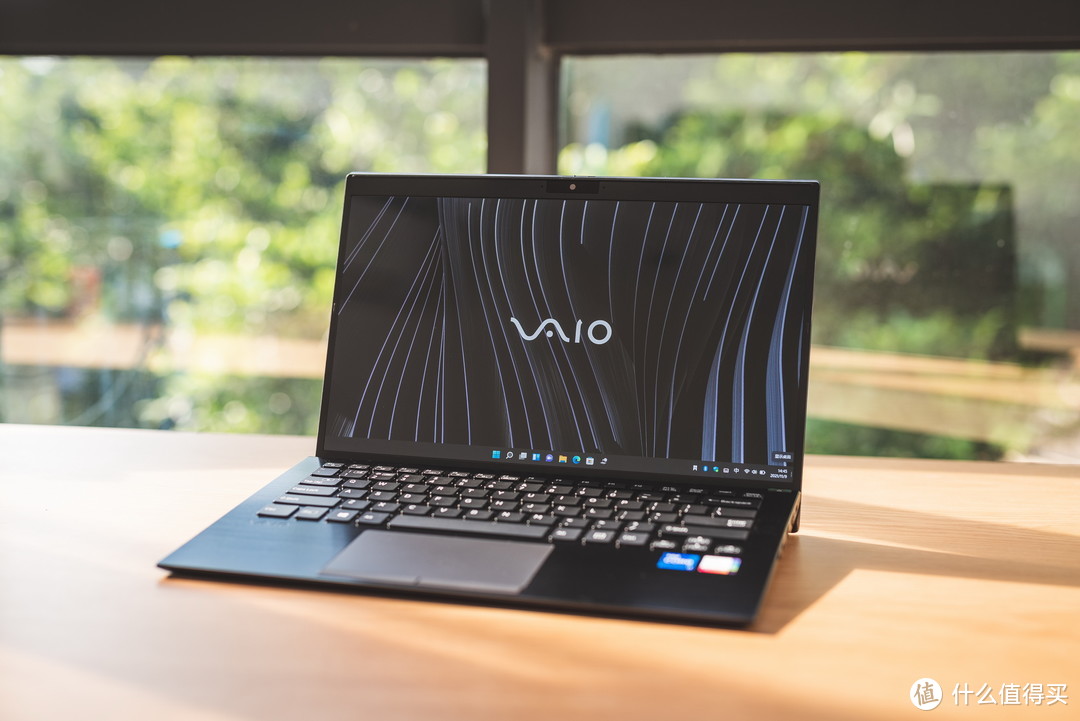 如何在星巴克气氛组脱颖而出？VAIO SX14 2022版轻薄本评测