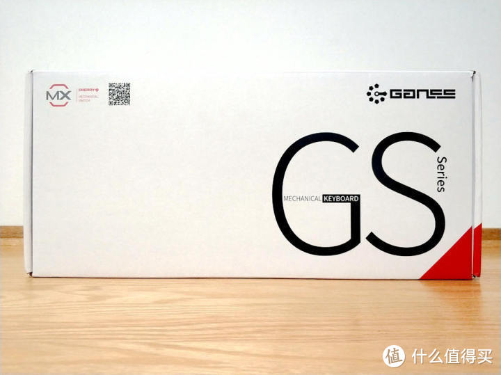 手感舒适、低延迟——GANSS GS87D 无线双模 机械键盘