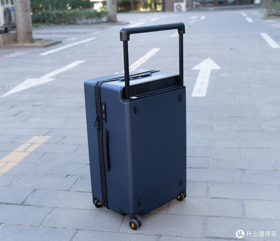 旅游生活家必备：地平线8号26寸宽拉杆行李箱