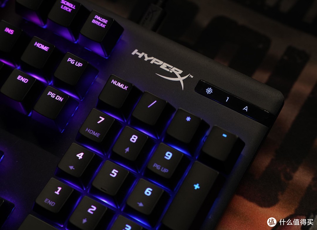 HyperX Alloy Origins起源冰轴与旋火游戏鼠标开箱体验