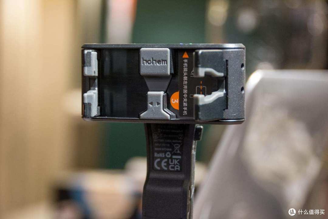 选自拍杆or手持云台？外出带它一个就够了 浩瀚小Q稳拍杆