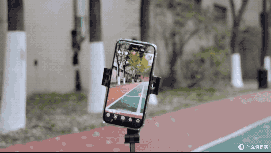 选自拍杆or手持云台？外出带它一个就够了 浩瀚小Q稳拍杆