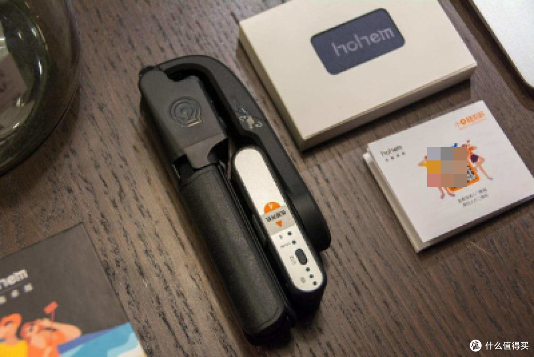 选自拍杆or手持云台？外出带它一个就够了 浩瀚小Q稳拍杆