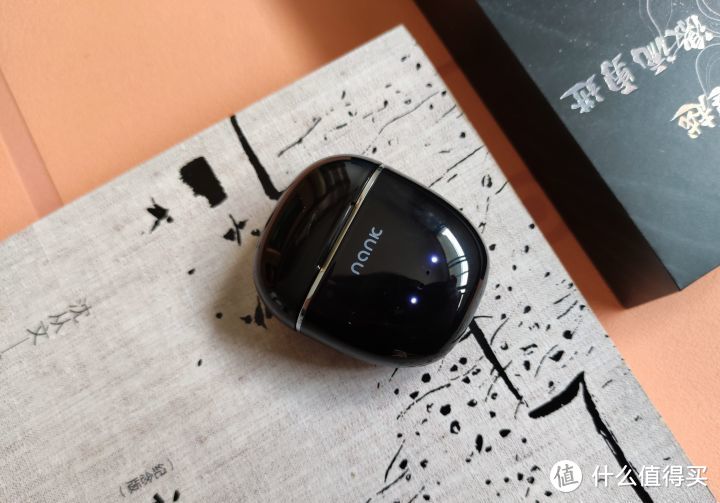 南卡 NANK Lite Pro 2钯金耳机，声音层次空间感，低音效果媲美电视回音壁