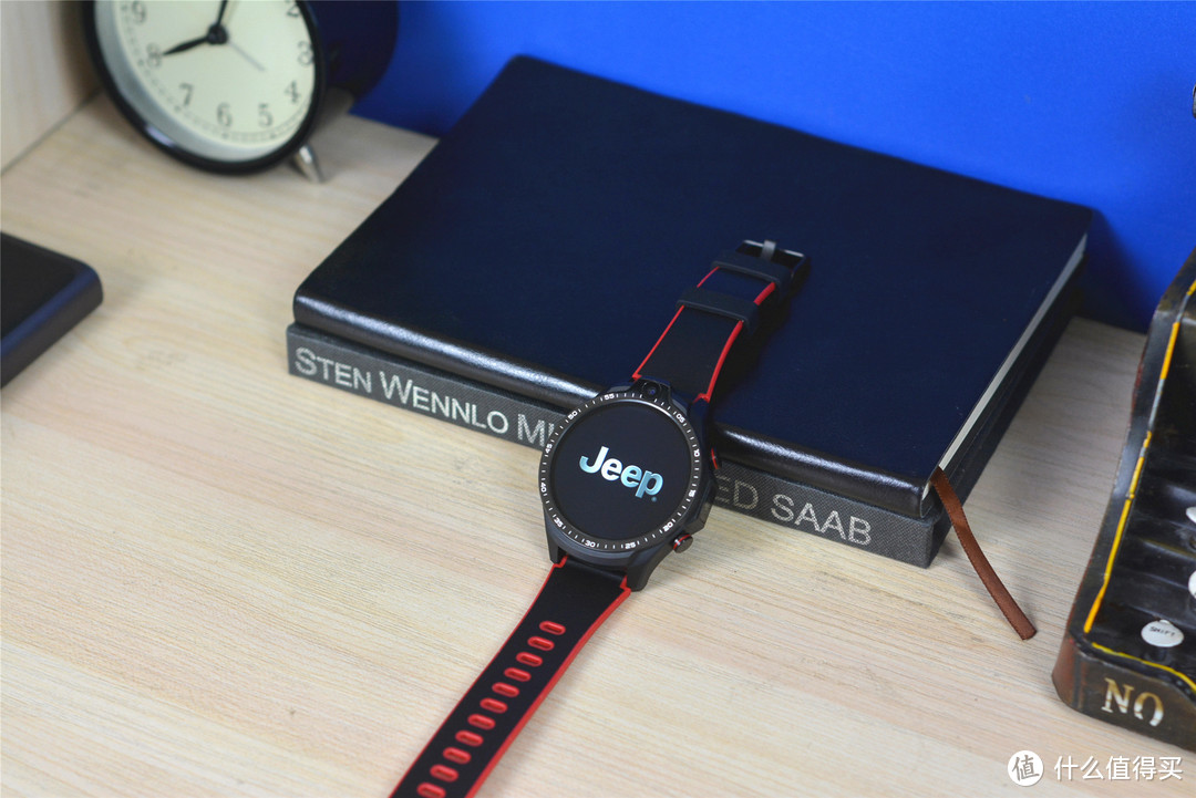 Jeep黑骑士手表：你的下一台手机，也可以是一部智能手表