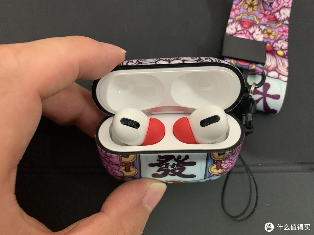 AirPods 3与AirPodsPro哪个更好更值得入手？