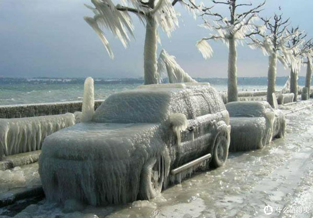 冬季汽车前档玻璃结冰，以下产品可以轻松应对