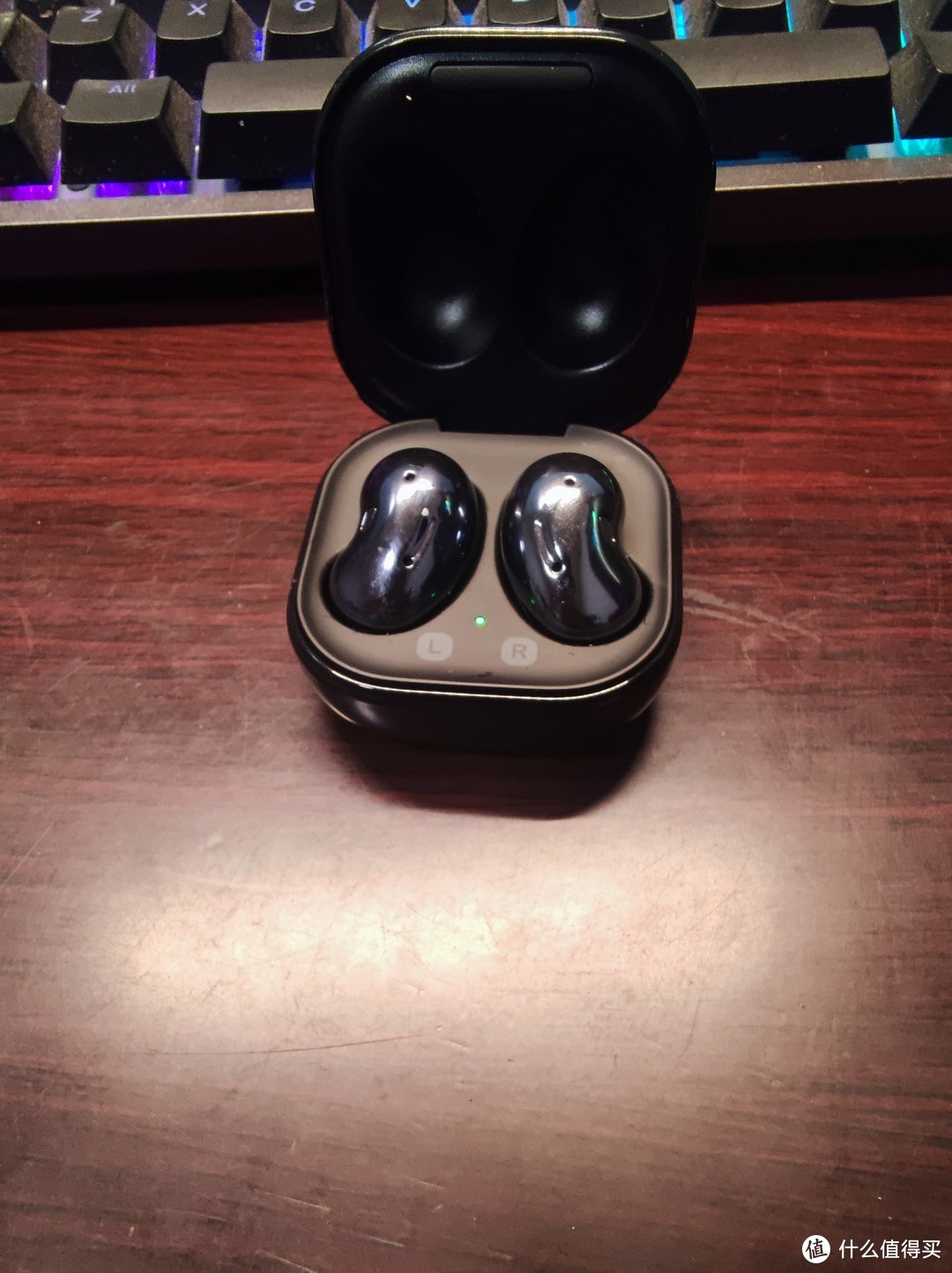 [很短的评测]三星 galaxy buds live