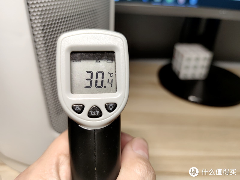 2秒速热，智能恒温，TaoTronics 家用暖风机，让你温暖过冬