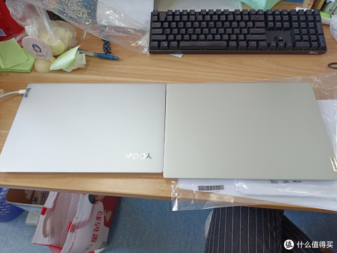 yoga 14s carbon比小新pro14要小