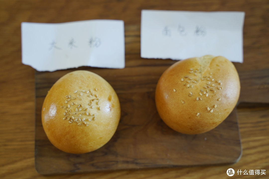 风靡全球的米面包是什么？到底好不好吃？最详细大米粉、面包粉对比实验评测来了！
