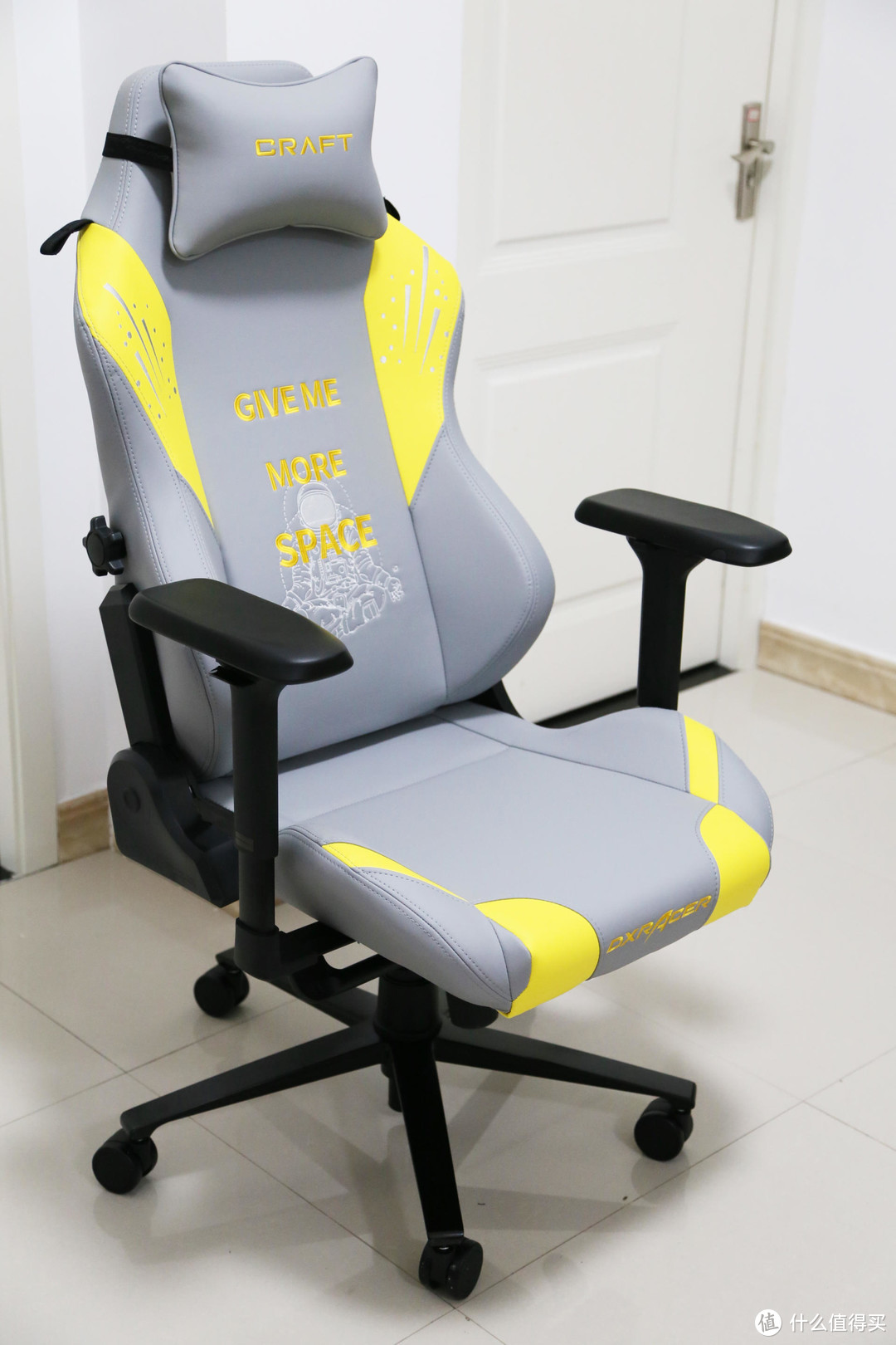 迪锐克斯（DXRACER ）夸父（CRAFT）电竞椅：国风刺绣与工匠精神的新兴产物 工艺美学的典范