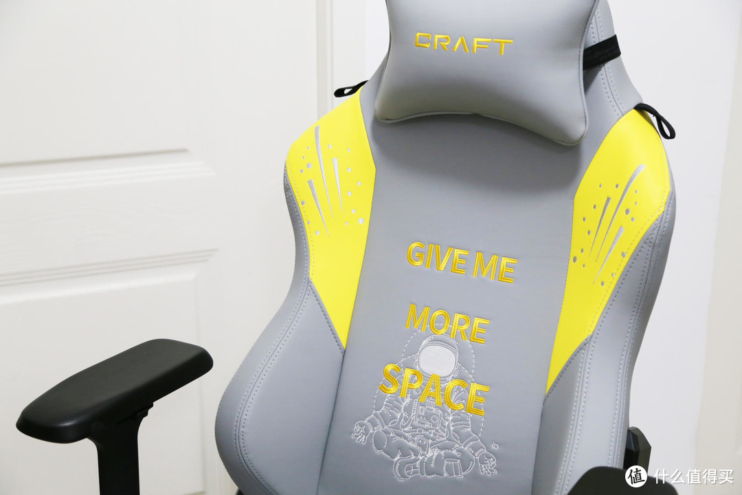 迪锐克斯（DXRACER ）夸父（CRAFT）电竞椅：国风刺绣与工匠精神的新兴产物 工艺美学的典范